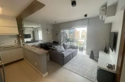 Apartamento com 2 quartos para alugar na Rua Doutor Sampaio Ferraz, 374, Cambuí, Campinas, 66 m2 por R$ 6.500