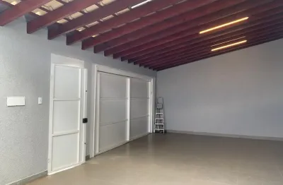 Casa  a venda no Nene Gomes..............................