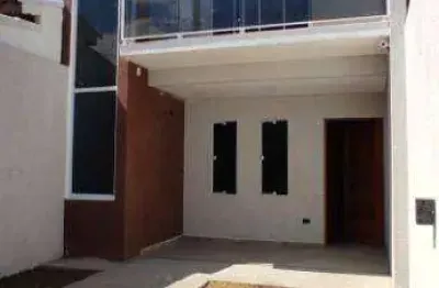 Sobrado com 3 dormitórios à venda, 125 m² por R$ 630.000,00 - Vila Amorim - Suzano/SP