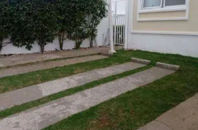 Sobrado a venda em condomínio fechado alto padrão, imóvel em perfeito estado condomínio fechado