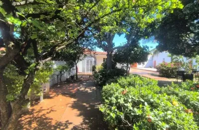 Casa a venda com 4 quartos com 1000 metros quadrado, em Jardim América - Goiânia - GO