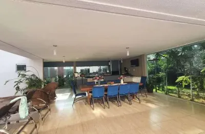 Casa de condomínio sobrado para venda com 230 metros quadrados com 4 quartos