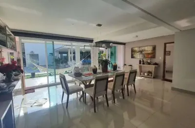 Casa de condomínio sobrado para venda com 230 metros quadrados com 4 quartos