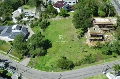 Terreno à venda na Rua João Grumiche, 2231, Roçado, São José