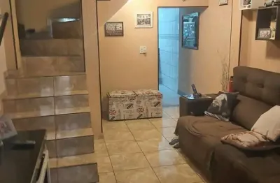 Sobrado i 148m² i 3 dormitórios i 3 banheiros i sala i  1 vaga de garagem i r$350.000,00 i no bairro itaquera.