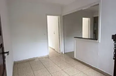Apartamento médio i 48m² i 2 dormitórios  i sala i vaga de garagem i r$185.000,00 i no bairro itaquera.