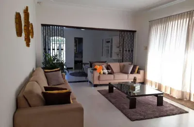 Casa com 4 dormitórios à venda, 311 m² por R$ 1.100.000,00 - Jardim Paulista - Presidente Prudente/SP