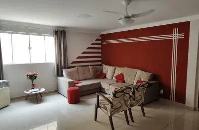 Excelente Sobrado com piscina aquecida -346 m² - 5 quartos (2 suítes)