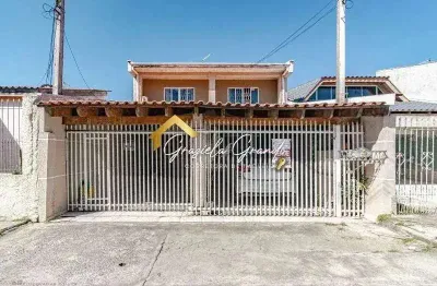 Maravilhoso sobrado à venda com 4 quartos 1 suíte, 194m² no uberaba, em curitiba.