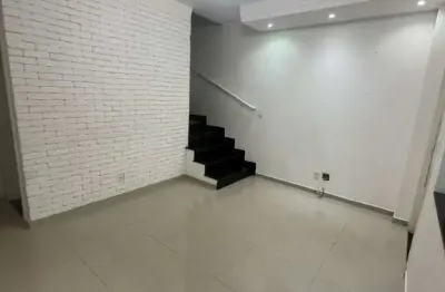 Casa em condomínio fechado com 2 quartos para alugar na Vila Lucia, São Paulo 