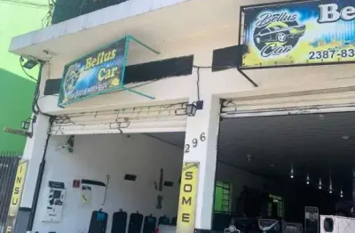 Para investidores! 02 salões,13 suítes, 03 residências, terreno 10 x 40 metros.