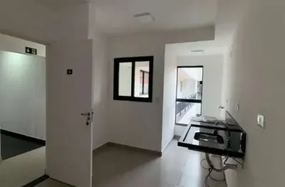 Apartamento com 2 quartos para alugar na Vila Lucia, São Paulo 