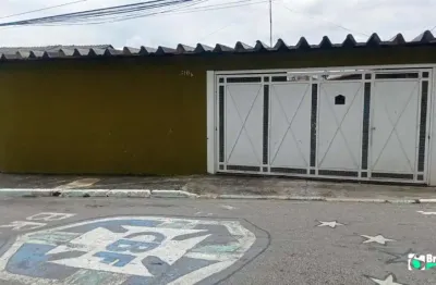 Imóvel com 02 residências, 04 vagas, próximo ao metro vila união e jardim planalto.