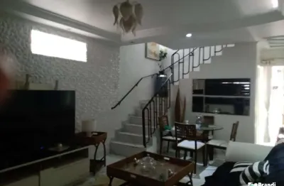 Sobrado reformado e mobiliado com 3 dormitórios e edícula - parque da vila prudente