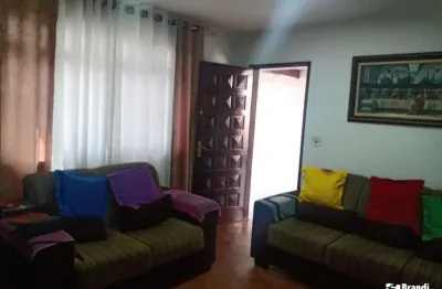 Casa térrea  no jardim independência + um sobrado no terreno