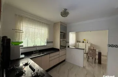 Excelente casa terréa  com 3 dormitorios 1 suite e 2 vagas da garagem- vila alpina