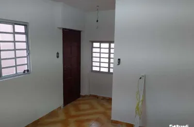 Casa com 2 quartos para alugar no Jardim Independência, São Paulo 