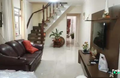 Casa com 3 quartos para alugar na Vila Independência, São Paulo 