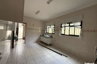 Casa com 3 quartos para alugar na Vila Bela, São Paulo 