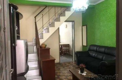 Sobrado com 137,5 m² e 3 dormitórios no jardim independência - excelente oportunidade!