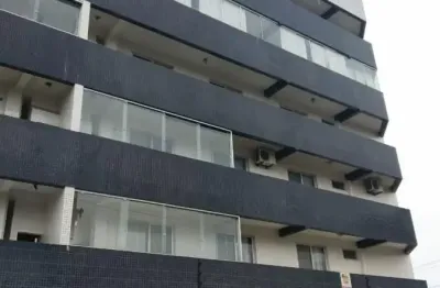 Vende se excelente apartamento na praia mais bela de guaratuba