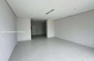 Loja comercial para venda em palhoça, ponte do imaruim, 1 banheiro, 1 vaga