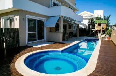 Casa Duplex para Venda em Florianópolis, Jurerê, 5 dormitórios, 4 suítes, 6 banheiros, 6 vagas