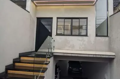 EXCELENTE SOBRADO ALTO PADRÃO NO BAIRRO DO SANTA CLARA - 3 suites - 6 vagas - Piscina - Banheira