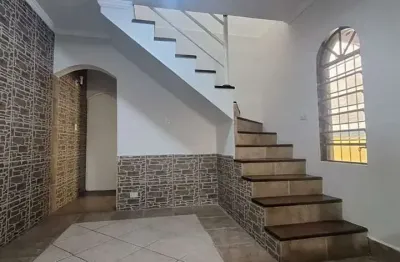 Casa com 3 quartos à venda na Rua Sorocaba, 76, Jardim Bela Vista, Guarulhos