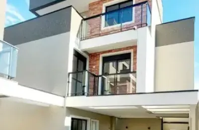 Sobrado 4 quartos a venda no Novo Mundo maravilhoso, pertinho do Palladium