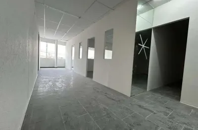 Andar Corporativo para locação 300m2 - Centro de Barueri / SP - R$ 8.500,00