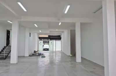 Prédio Comercial à Venda em Barueri (Vila Boa Vista) – 1.700 m² Total