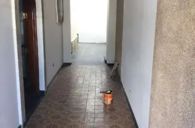 Casa Assobradada para aluguel no bairro Vila Boa Vista, em Barueri - SP