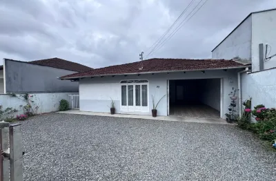 Casa com 3 quartos à venda no Itaum, Joinville 