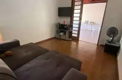 Casa com 3 quartos à venda na Estrada Egílio Vitorello, Jardim Maria Beatriz, Carapicuíba