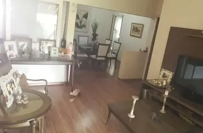 Casa com 3 quartos à venda na Rua Osvaldo Martins, Jardim Bela Vista, Itapevi