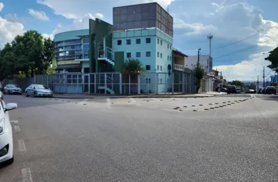 Prédio à venda na Rua Francisco Cabreira, 164, Wanel Ville, Sorocaba
