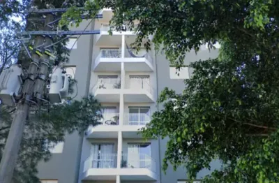 Apartamento à Venda | Freguesia do Ó – Zona Norte | 55 m² | 11º Andar | Vista para Piscina  Excelente apartamento totalmente reformado, localizado na Freguesia do Ó, uma das regiões mais valorizadas d