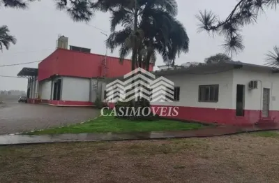 Frigorífico com SIF  e Halau para venda no Rio grande do Sul.

Habilitado para bovinos, bubalinos, ovinos e processamento de carcaça suína.

Acesso 100% asfaltado, 70km de Porto Alegre.
Área de terren