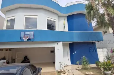 Casa em Condomínio para Venda em Cuiabá, Ribeirão do Lipa, 4 dormitórios, 4 suítes, 6 banheiros, 4 vagas