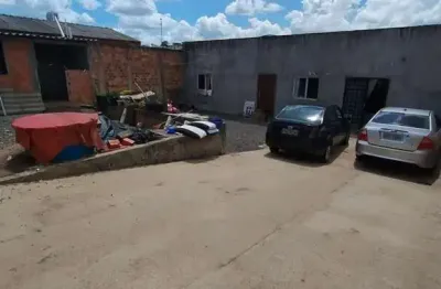 Terreno à venda no Uvaranas, Ponta Grossa 