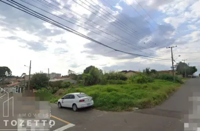 Terreno de esquina em uvaranas ! oportunidade de investir !