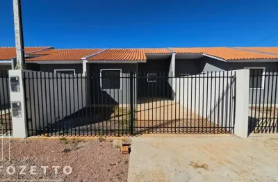 Excelente casa com amplo terreno nos fundos! terraliz