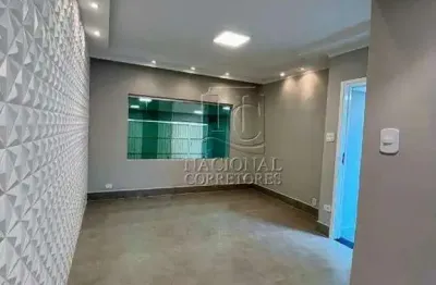 Sobrado reformado no jardim do estádio, com 3 dormitórios, pronto para morar!