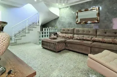 Casa com 3 quartos à venda no Jardim Cristiane, Santo André 