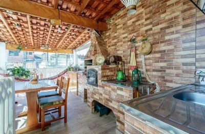 Sobrado à venda na vila lucinda com 2 suítes, área gourmet e estuda permuta