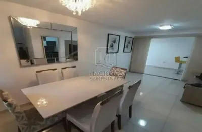 Sobrado à venda, 3 quartos, 2 vagas, Vila Metalúrgica - Santo André/SP