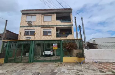 Apartamento de dois dormitorios com sacada, no bairro Sarandi