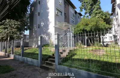 Apartamento reformado um dormitório bairro Jardim Itú Porto Alegre