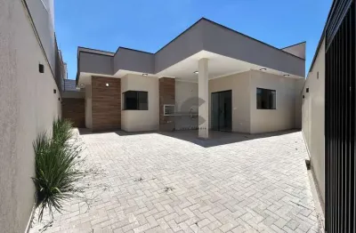 Casa no Parque Real com 3 Quartos, Sento 01 Suíte  e Acabamento Fino